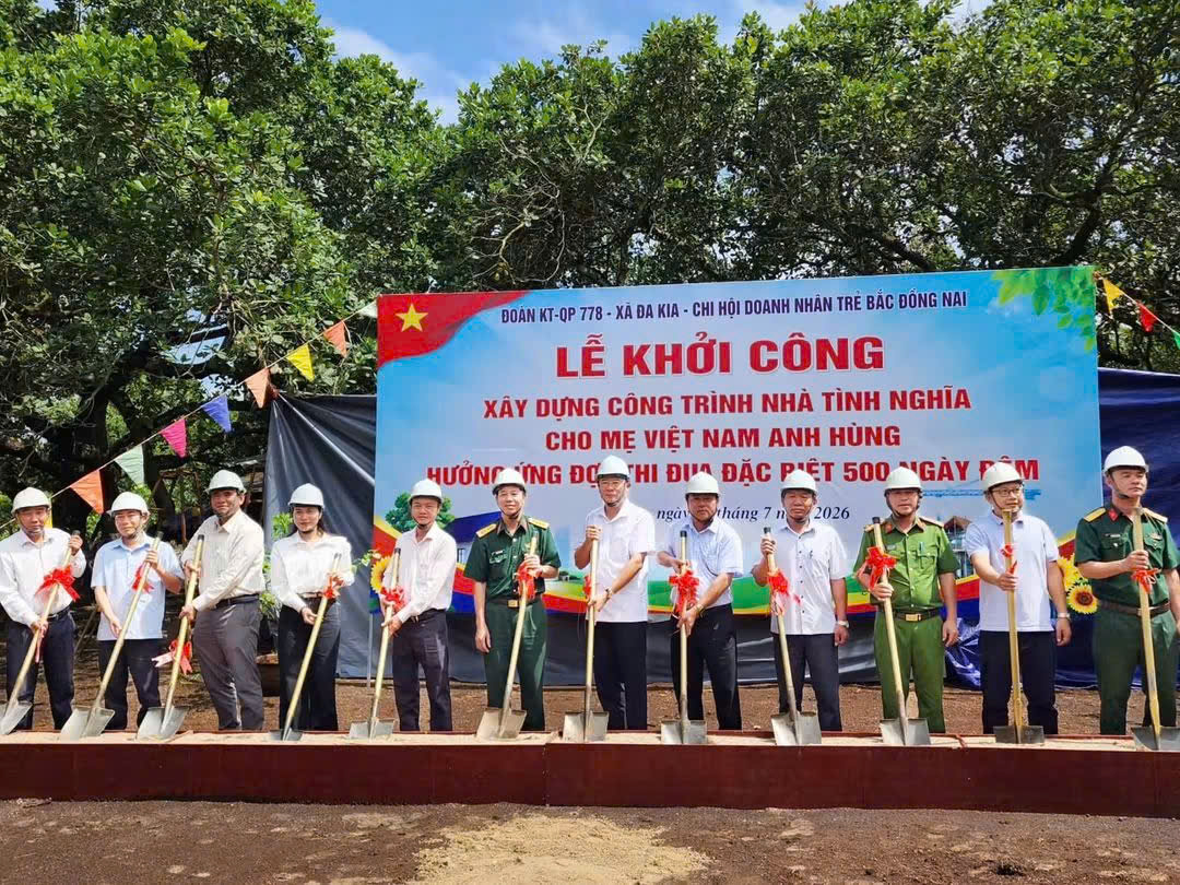 LỄ KHỞI CÔNG XÂY NHÀ TÌNH NGHĨA CHO MẸ VIỆT NAM ANH HÙNG NGUYỄN THỊ NỞ